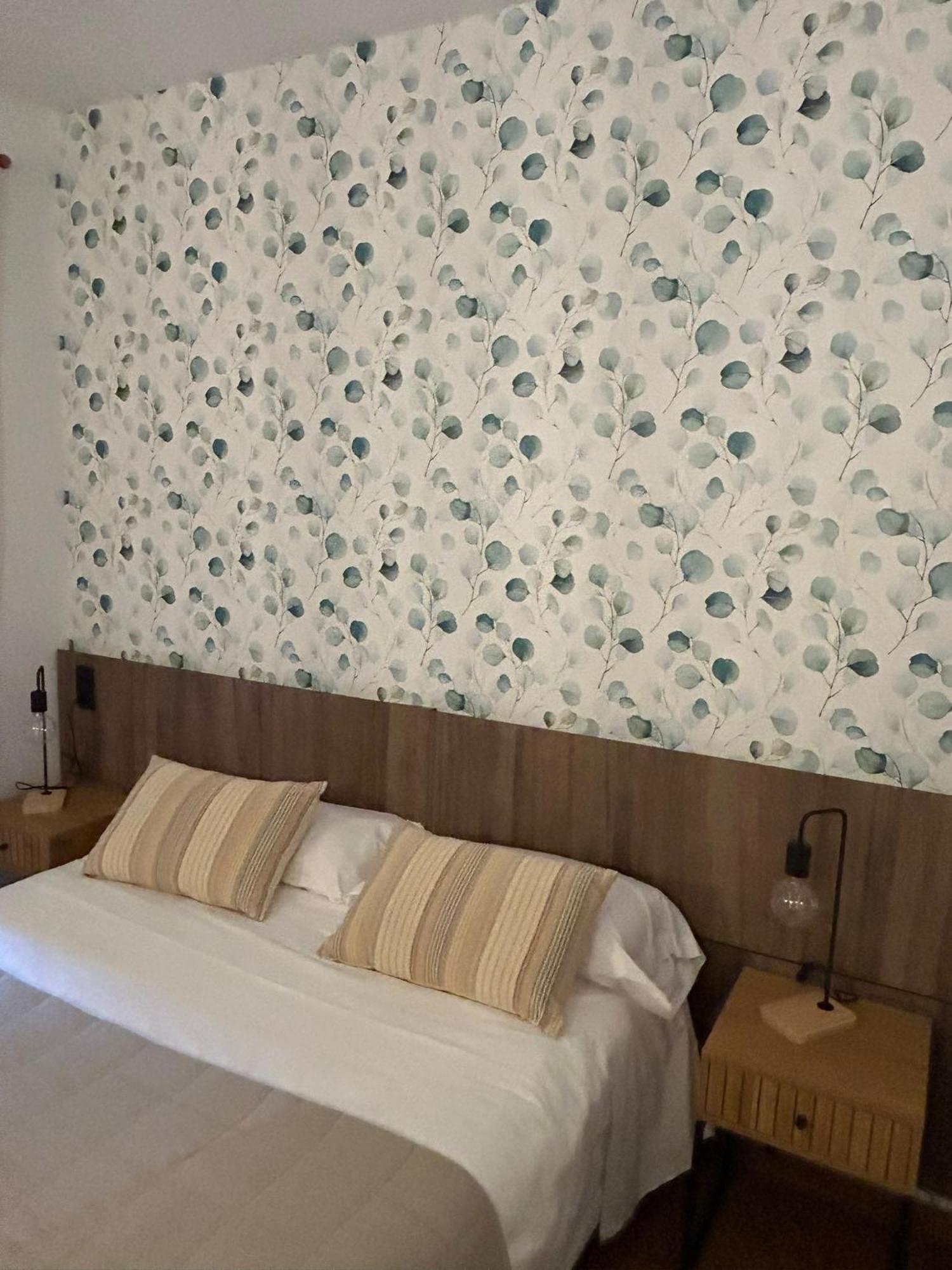 Hospederia Virgen De La Hoz Hotel Corduente ภายนอก รูปภาพ